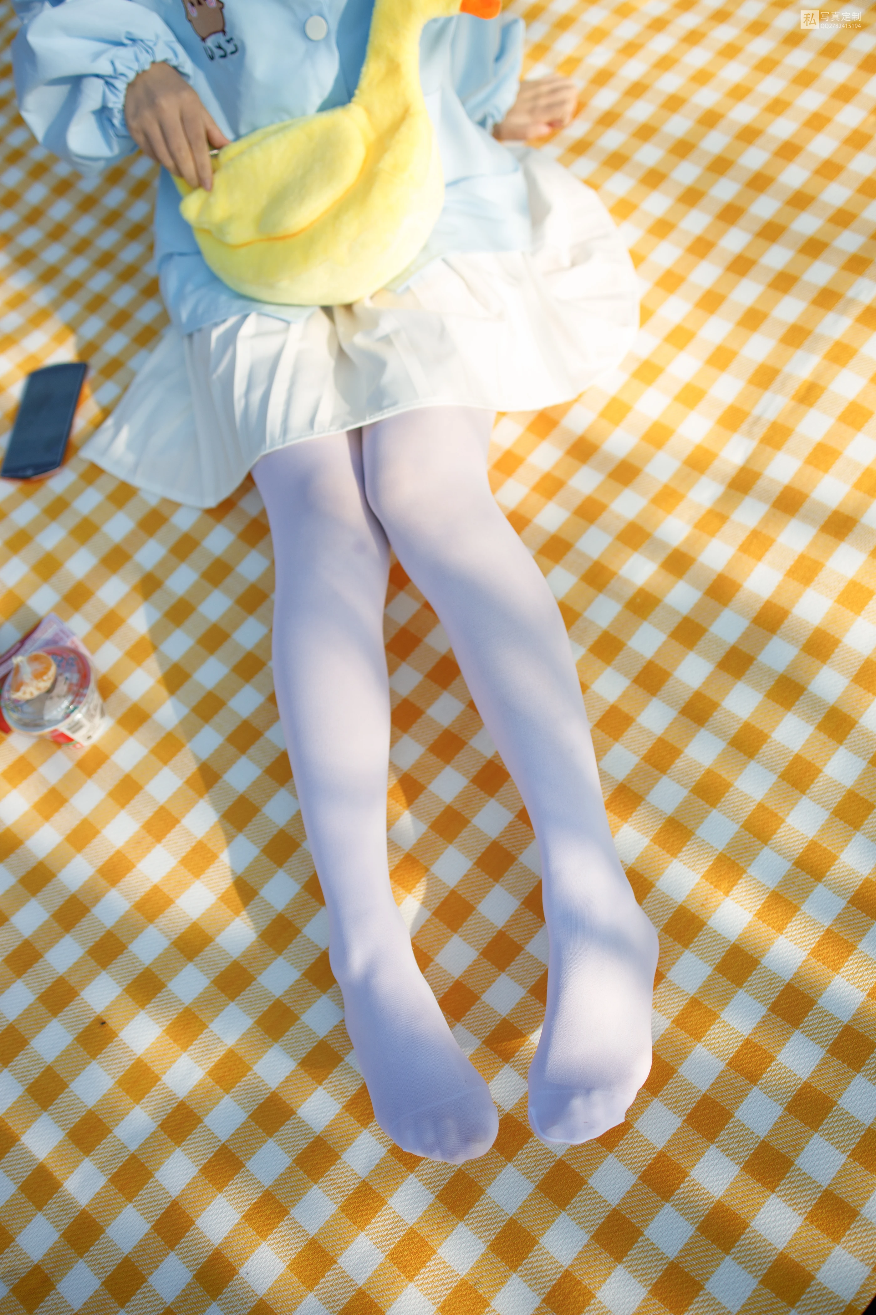 森萝财团 JKFUN-030 野餐、爆蛋和彩蛋 踩物 白丝50D 默陌 [23P 1V]插图